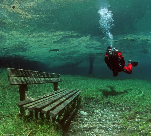 Inilah Lokasi Hiking Cantik Di Green Lake Australia [ www.BlogApaAja.com ]