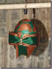 ornaments009