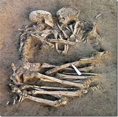 skeletons-embracing skeletons-embracing