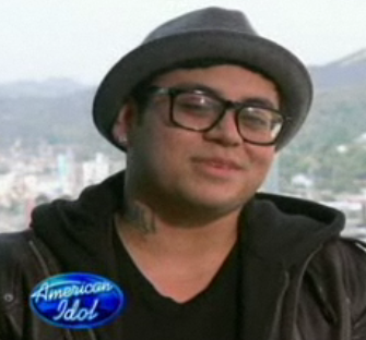 [Andrew Garcia I Heard It Through the Grapevine American Idol March 23[2].png]