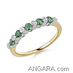Round-Emerald-and-Diamond-band-Ring-in-14k-Yellow-Gold_