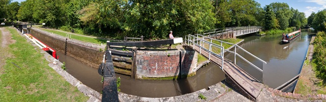 [P1310126-Panorama1[3].jpg]