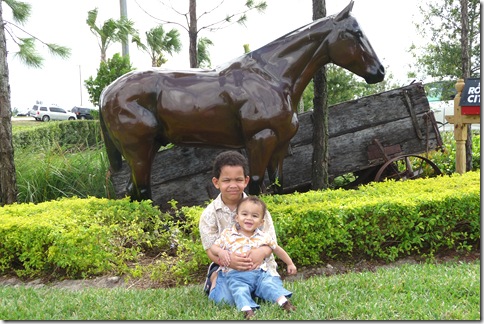 Bedners - Horse statue