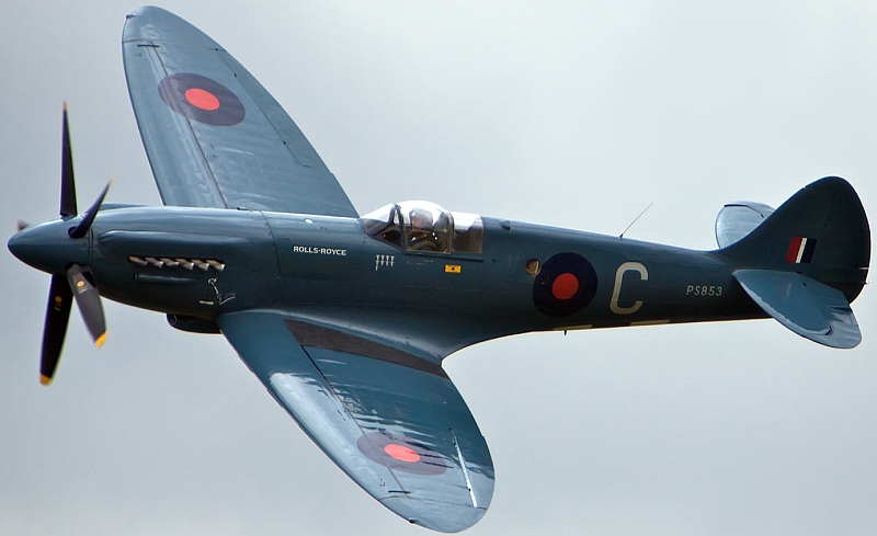 blue-spitfire-fighter.jpg