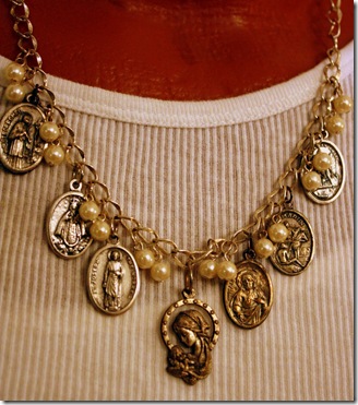 more necklaces 066