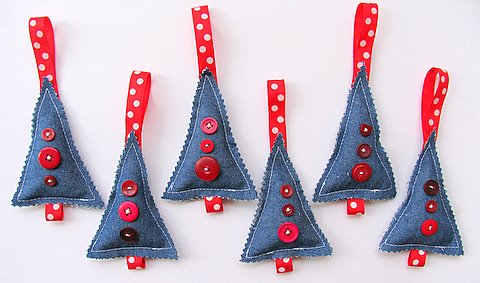 Всичко от всичко за празниците. - Page 5 Xmas-denim-tree%203