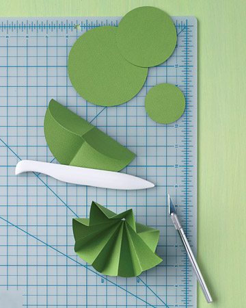Всичко от всичко за празниците. - Page 5 Xmas-paper-tree%202