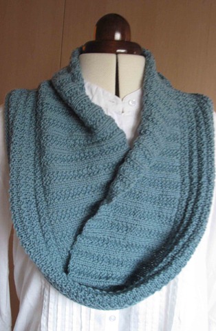 [Trinity-scarf-IV[5].jpg]