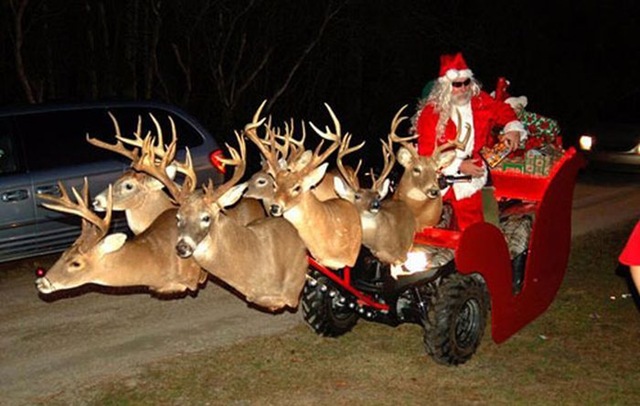 [redneck Santa sleigh[4].jpg]