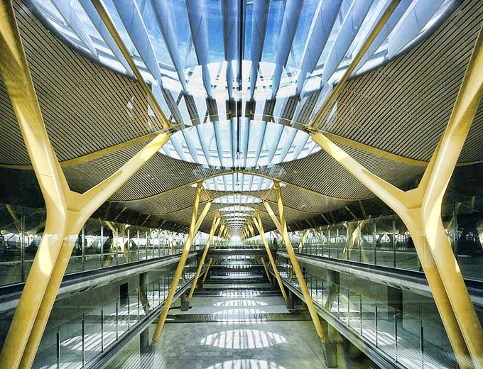 [Terminal-4-Barajas-Airport-Madrid4.jpg]