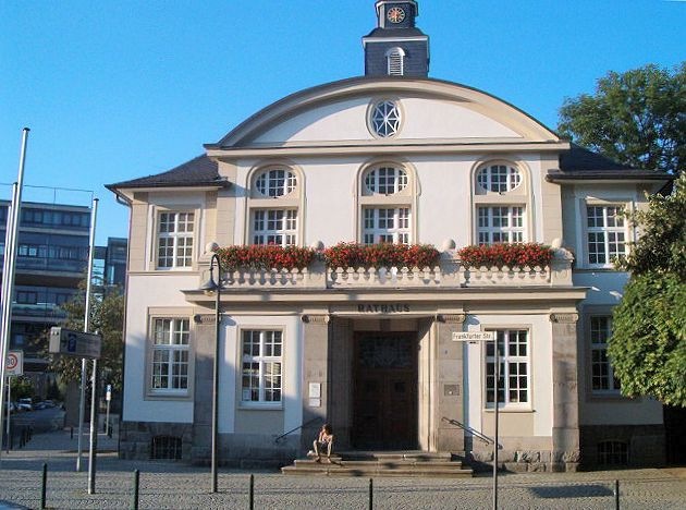 [Rathaus_hennef4.jpg]
