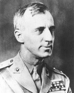 [480pxSmedleyButler2.jpg]
