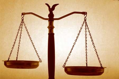 [justice_scales[4].jpg]