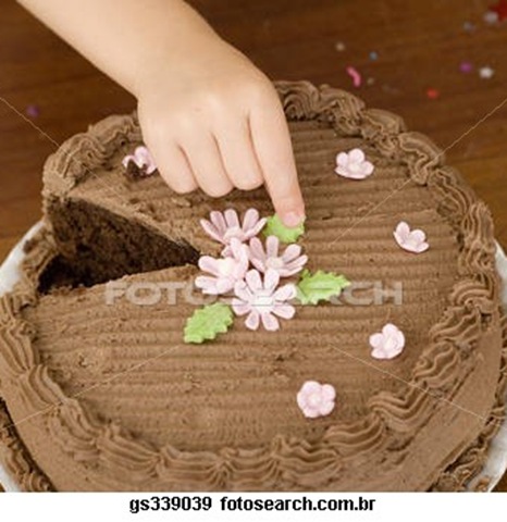 [impressão táctil mão a tocar bolo [7].jpg]