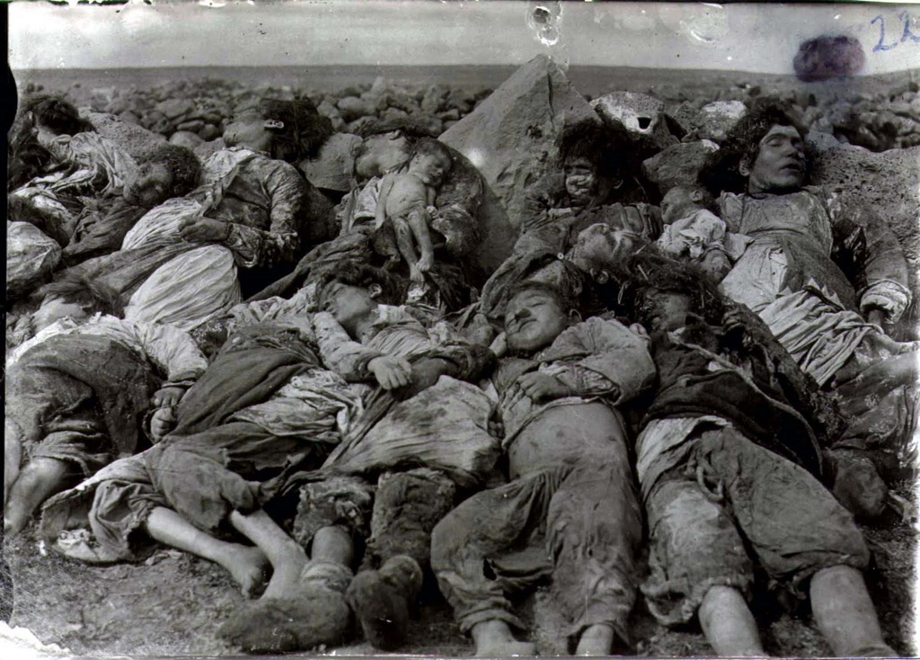 [armenian genocide massacre arménios[6].jpg]