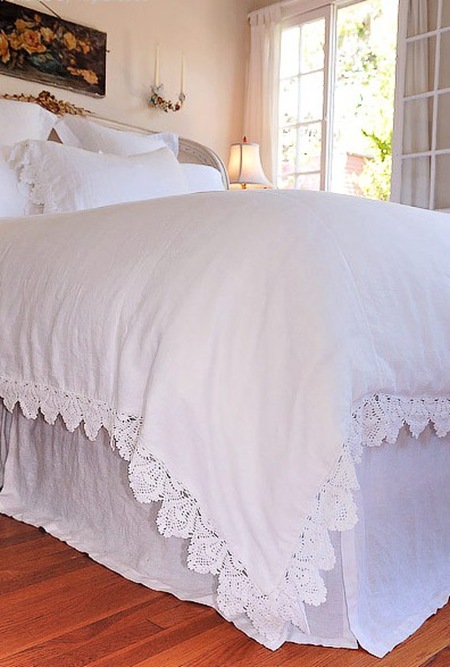 Gift 22 (Papillon linens (Flanders)