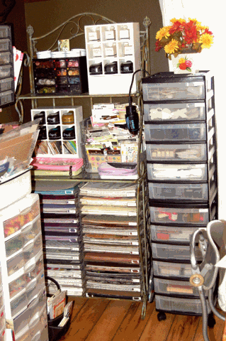 [scraproom-bakers-rack[3].gif]