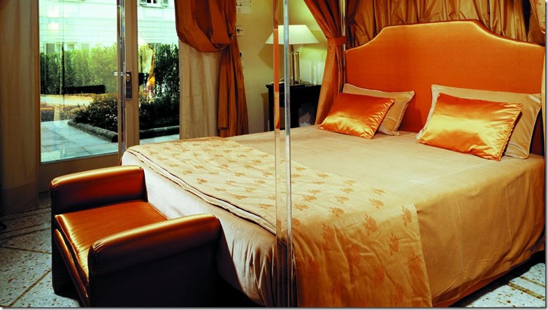 orangebedroom orangebedroom