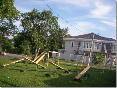 empty playground         