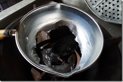 OMG.. the saucepot has been burnt