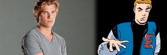 chris_zylka_flash_thompson_slice
