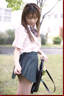 SlickDog-Satomi_schoolgirl_10