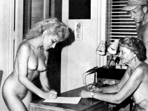 Sparky?s big job is to promote the Miss Nude Cosmos Pageant, a nude beauty ... eden%2520%252311 se 003%2520(2) 3D technology is now being used in erotic videochats
