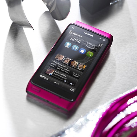 [nokian8-pink[3].jpg]