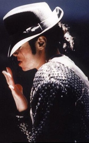[Michael Jackson (26)[3].jpg]