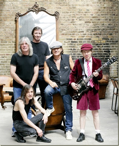 [ACDC Banda[4].jpg]