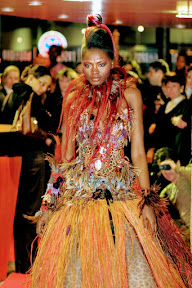 D&eacute;fil&eacute; de robe du cr&eacute;ateur Nicolas Fafiote pour l'ouverture du festival "D'un monde &agrave; l'autre"....