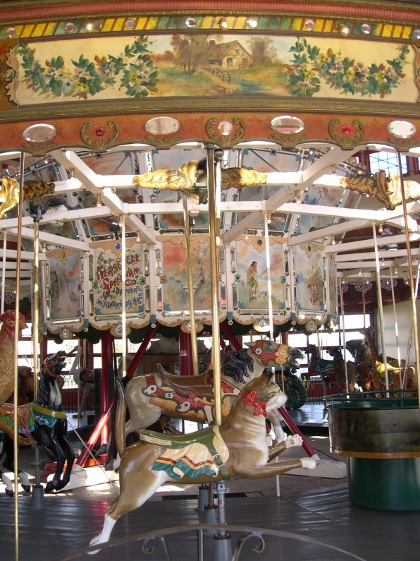 [Carousel+-+Herschell-Spillman+004.jpg]