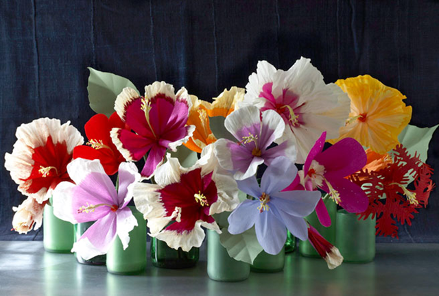 [PaperFlowersTheGreenVase35.png]