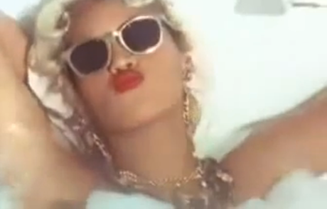 Beyonce Why Dont You Love Me - Screencaps 12 Beyonce Why Dont You Love Me - Screencaps 12