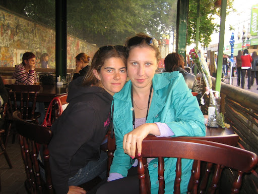 Friends will be friends . . . Last%20day%20in%20moscow%20013