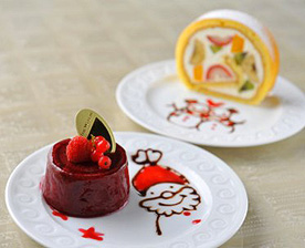 目にも舌にも季節感たっぷりの、ケーキセット