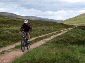 after a few easy miles, we start the climb up to mount keen.