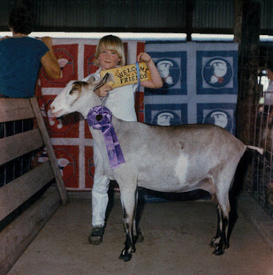 Showing Victoria when I was 8-9 years old Showing Victoria when I was 8-9 years old
