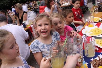 4th of July celebration with friends at Hirschau Beer Garden, English Garden, Munich