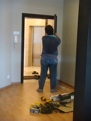 Replacing the lock of the main door