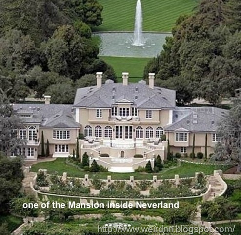 [one of the Mansion inside Neverland[6].jpg]