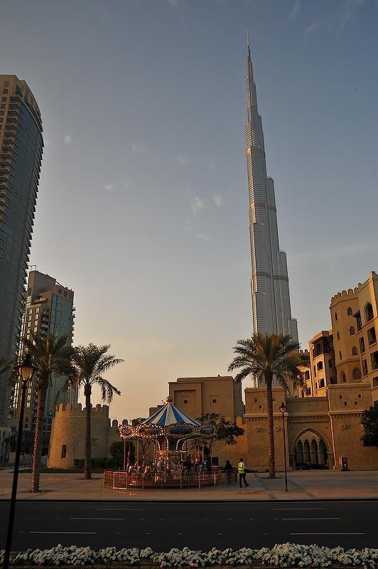 [Tower_02[5].jpg]