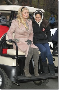 Jessica Simpson – 84th Macy’s Thanksgiving Day Parade3