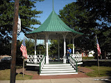 Millersburg town square