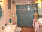 Spacious bathroom