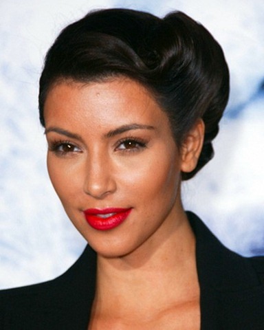 [Kim Kardashian Pin Up-1[3].jpg]