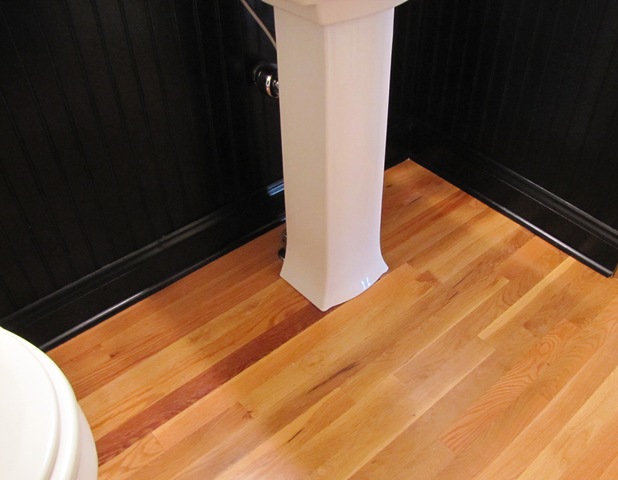 [powder room remodel 017[6].jpg]