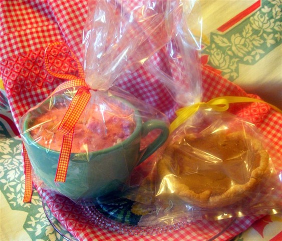 [Thanksgiving_TieOneOnDayDeliveryMedi[2].jpg]