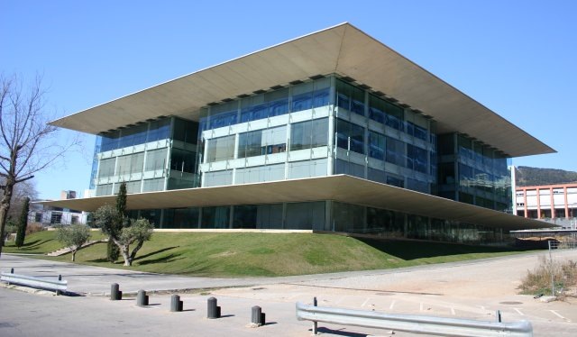 [Universidad_Politécnica_Catalunya_ campus_[4].jpg]
