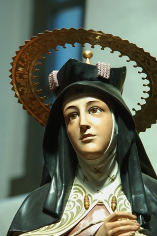 [Inside the chapel at San Juan Capistrano[2].jpg]
